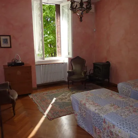 Casa Raffaello 펜션